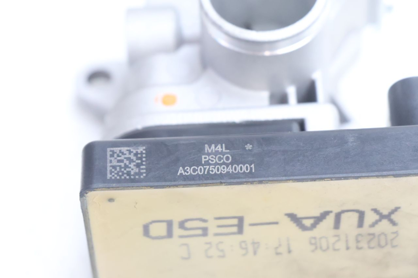photo de CORPO FARFALLATO SYM ORBIT III 3 4T 50 (2021 - 2025) - Dettagli dei punti di fissaggio