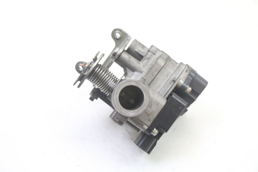 photo de CORPO FARFALLATO MBK OVETTO 4T 50 (2008 - 2016) - Vista principale