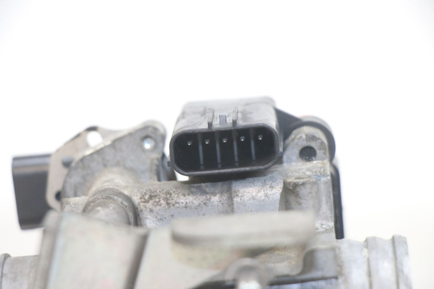 photo de INIEZIONE HONDA PCX (JF28) 125 (2009 - 2011) - Altra angolazione