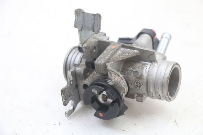 photo de INIEZIONE PIAGGIO ZIP 4T 50 (2018 - 2020) - Primo piano tecnico