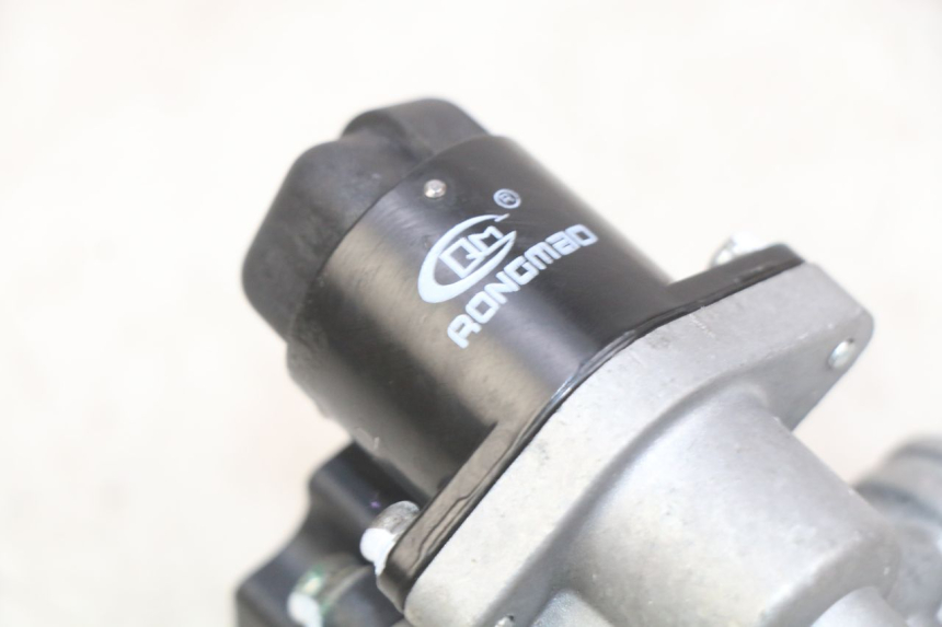 photo de INIEZIONE TNT MOTOR ROMA 10' 4T 50 (2019 - 2022) - Primo piano tecnico