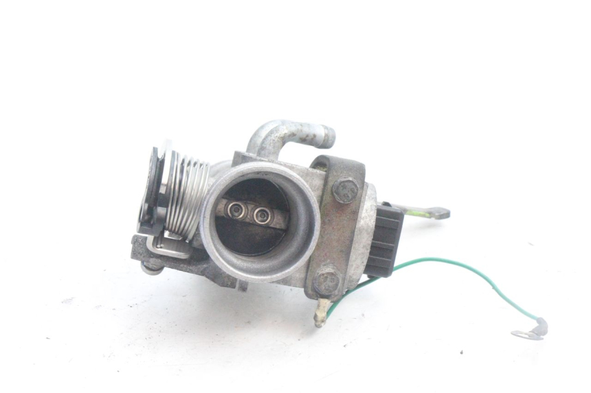photo de INIEZIONE PEUGEOT SATELIS 125 (2006 - 2009) - Zoom sullo stato d'uso
