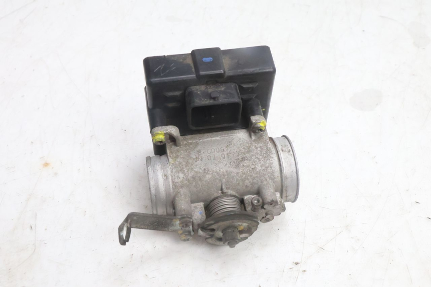 photo de CORPO FARFALLATO PEUGEOT SATELIS 125 (2013 - 2018) - Ricambio usato controllato