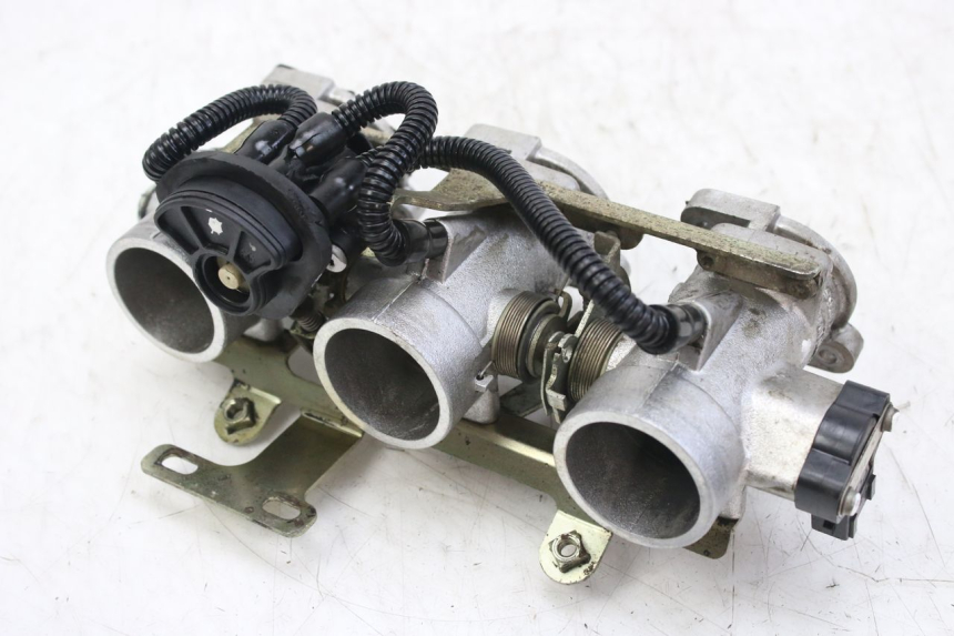 photo de INIEZIONE TRIUMPH SPRINT ST 955 (1999 - 2001) - Vista principale