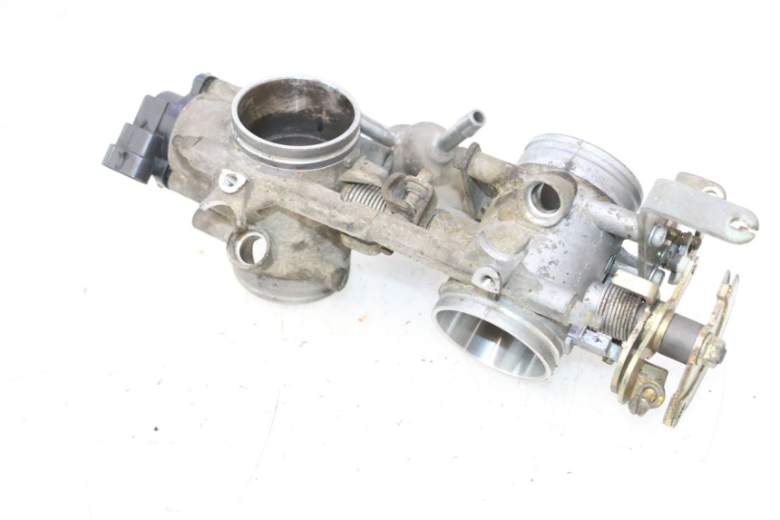 photo de CORPO FARFALLATO DUCATI SS IE DS CARENEE 1000 (2002 - 2006) - Vista principale