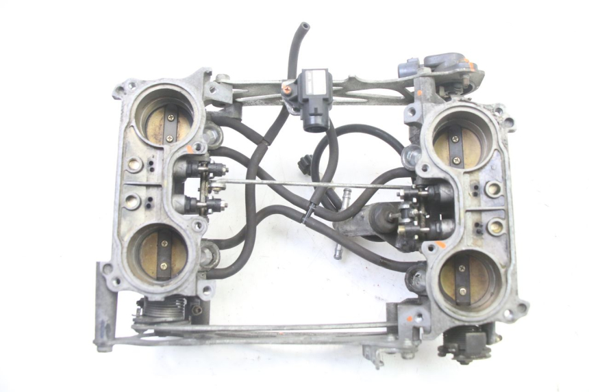 photo de CORPO FARFALLATO HONDA ST PAN EUROPEAN 1300 (2002 - 2013) - Vista principale