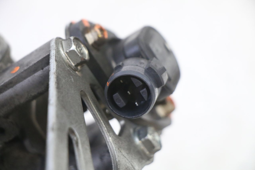 photo de CORPO FARFALLATO HONDA ST PAN EUROPEAN 1300 (2002 - 2013) - Primo piano ad alta risoluzione