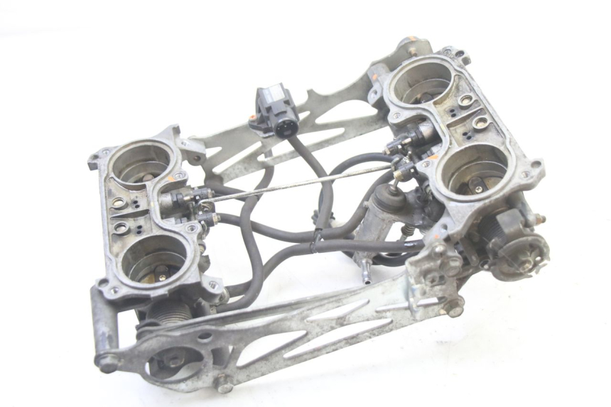 photo de CORPO FARFALLATO HONDA ST PAN EUROPEAN 1300 (2002 - 2013) - Vista d'insieme del prodotto