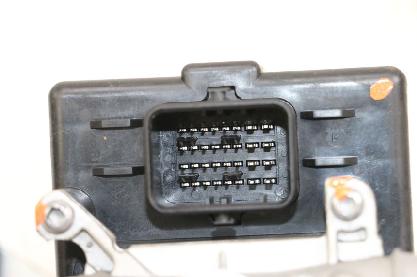 photo de CORPO FARFALLATO PEUGEOT STREETZONE I 2T 50 (2018 - 2020) - Primo piano tecnico