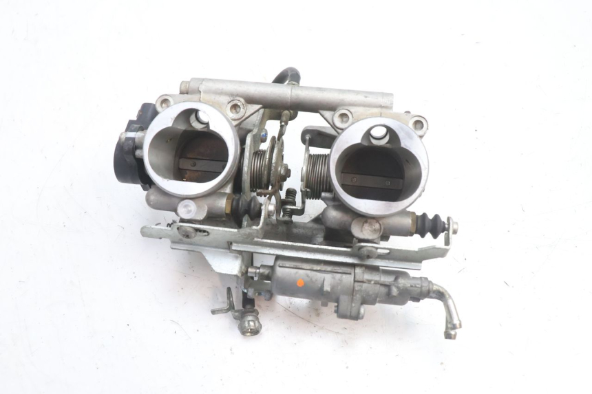 photo de CORPO FARFALLATO YAMAHA TDM ABS 900 (2002 - 2014) - Altra angolazione