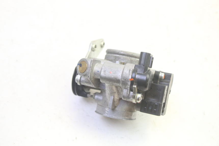 photo de CORPO FARFALLATO YAMAHA TRICITY 300 (2020 - 2024) - Vista d'insieme del prodotto