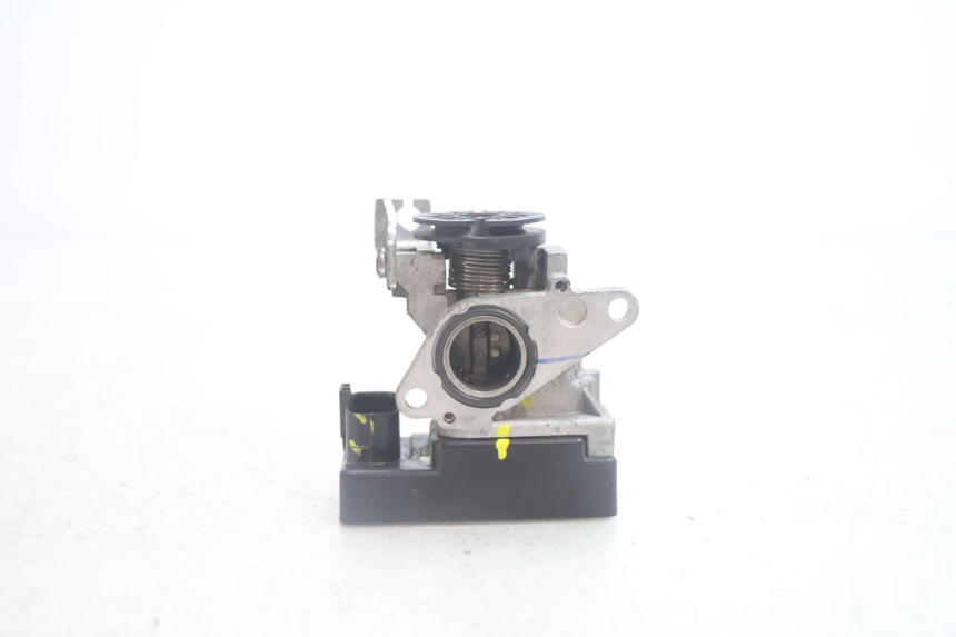 photo de CORPO FARFALLATO PEUGEOT TWEET 4T 50 (2018 - 2022) - Zoom sullo stato d'uso
