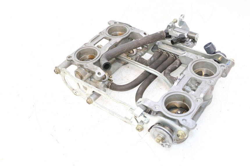 photo de INIEZIONE HONDA VFR FI RC46 800 (1998 - 2001) - Vista d'insieme del prodotto