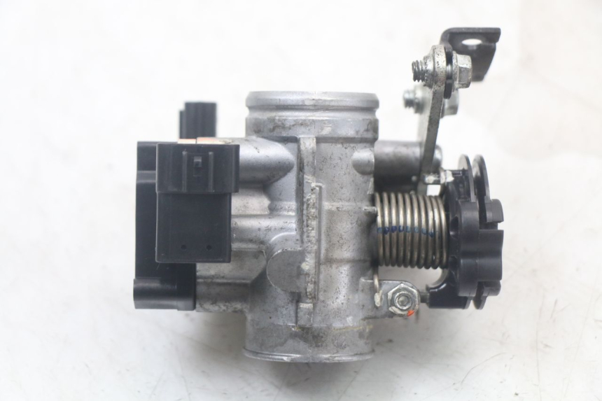 photo de INIEZIONE YAMAHA XMAX X-MAX ABS 125 (2017 - 2020) - Primo piano tecnico