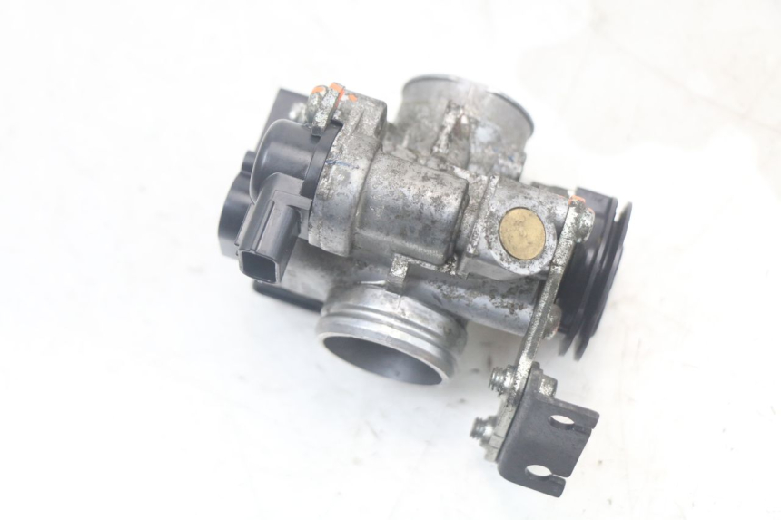 photo de INIEZIONE YAMAHA XMAX X-MAX ABS 125 (2017 - 2020) - Stato della superficie e materiale