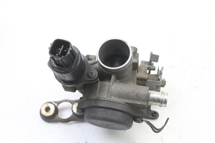 photo de CORPO FARFALLATO YAMAHA X-MAX XMAX ABS 250 (2010 - 2012) - Altra angolazione
