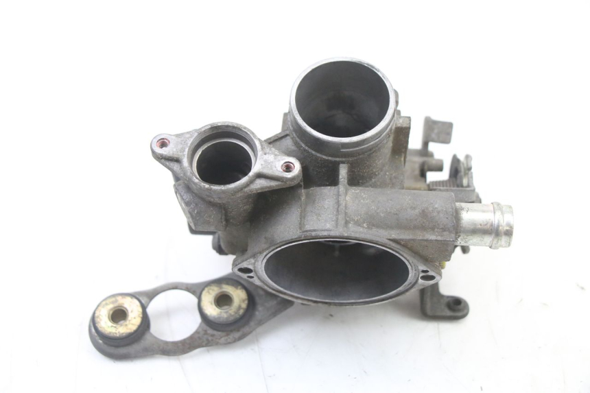 photo de CORPO FARFALLATO YAMAHA X-MAX XMAX ABS 250 (2010 - 2012) - Dettagli dei punti di fissaggio