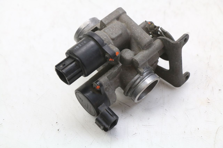 photo de INIEZIONE YAMAHA XMAX X-MAX 125 (2006 - 2009) - Vista principale