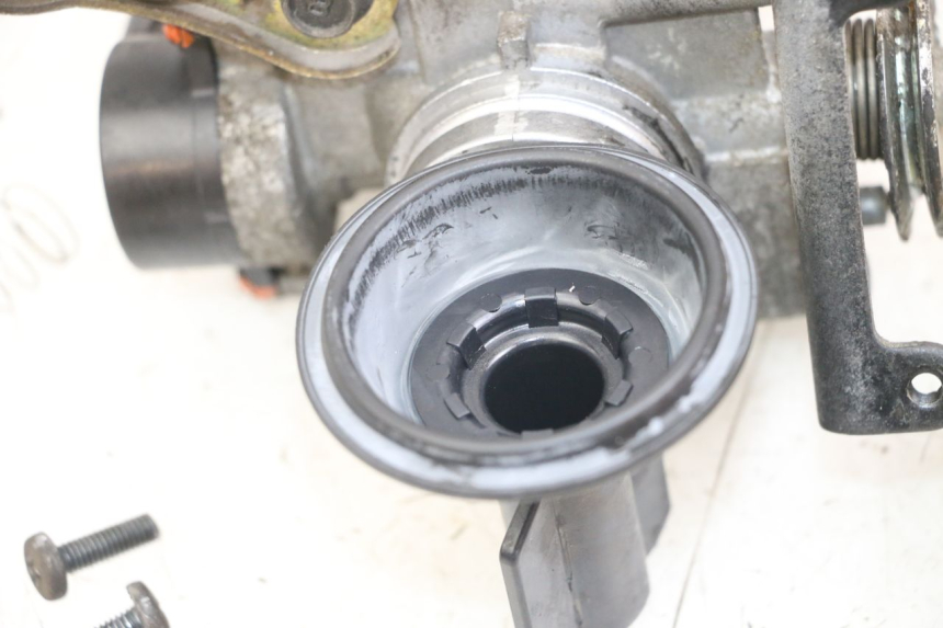 photo de INIEZIONE YAMAHA X-MAX XMAX 250 (2006 - 2009) - Zoom sui componenti