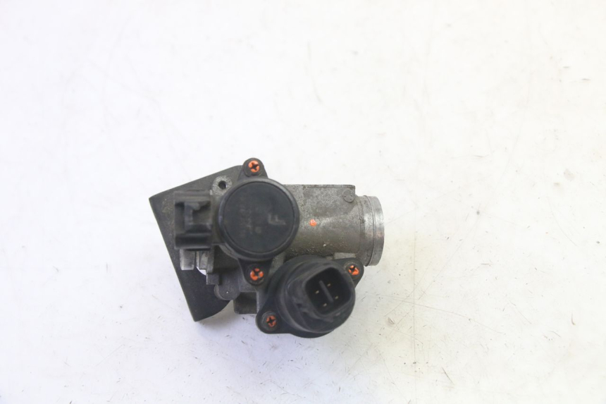 photo de INIEZIONE YAMAHA X-MAX XMAX 125 (2010 - 2013) - Stato della superficie e materiale