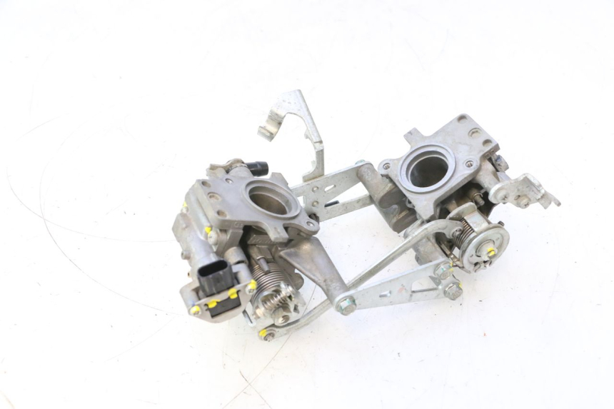 photo de CORPO FARFALLATO HONDA XLV VARADERO 125 (2007 - 2012) - Vista principale