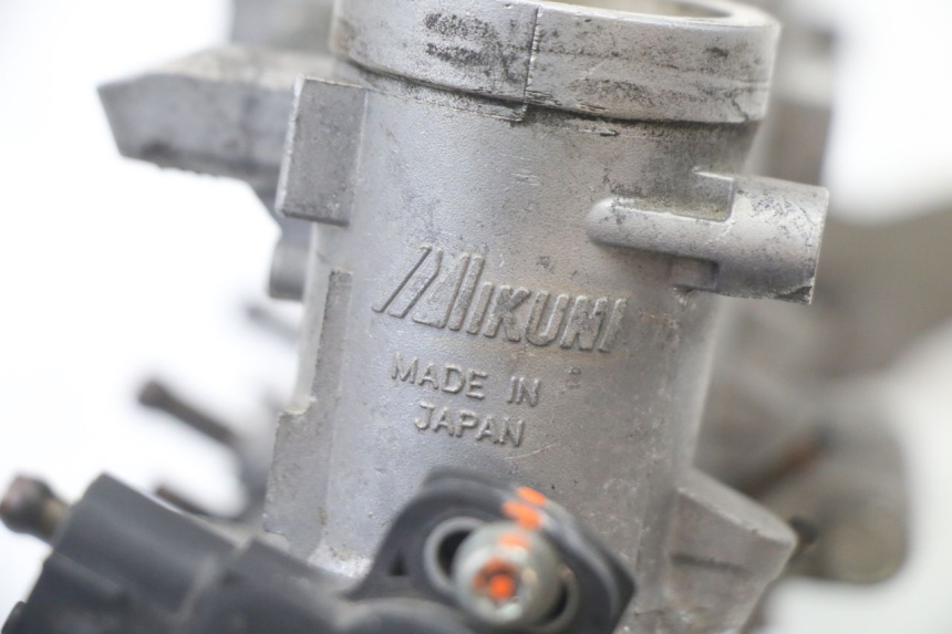 photo de INIEZIONE YAMAHA XJ6 600 (2008 - 2016) - Primo piano ad alta risoluzione