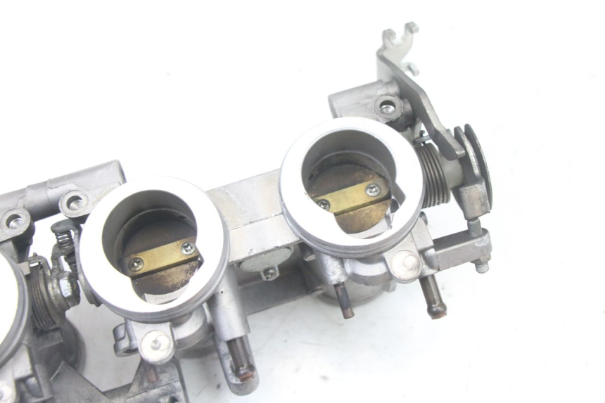 photo de INIEZIONE YAMAHA XJ6 600 (2008 - 2016) - Zoom sullo stato d'uso