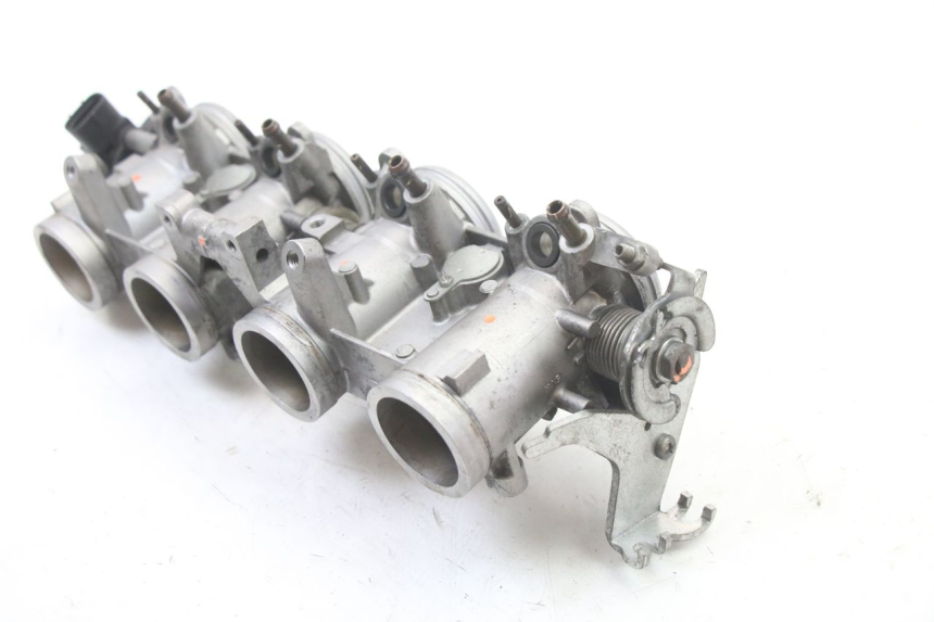 photo de INIEZIONE YAMAHA XJ6 600 (2008 - 2016) - Marcature e riferimenti originali