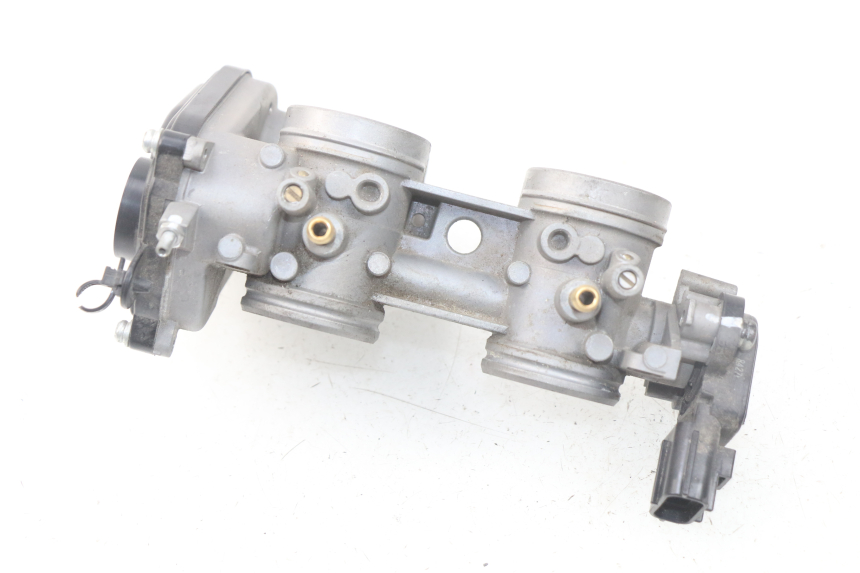 photo de CORPO FARFALLATO YAMAHA YP T-MAX TMAX 530 (2017 - 2020) - Caratteristiche distintive