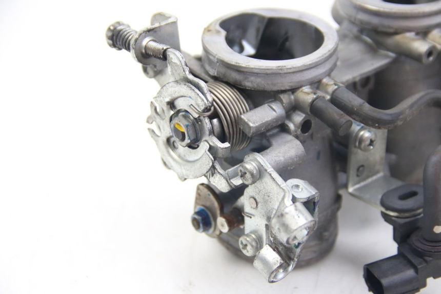 photo de INIEZIONE KAWASAKI Z ABS 1000 (2014 - 2020) - Dettagli dei punti di fissaggio