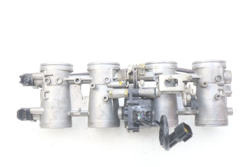 photo de INIEZIONE KAWASAKI Z S 750 (2003 - 2006) - Dettagli dei punti di fissaggio