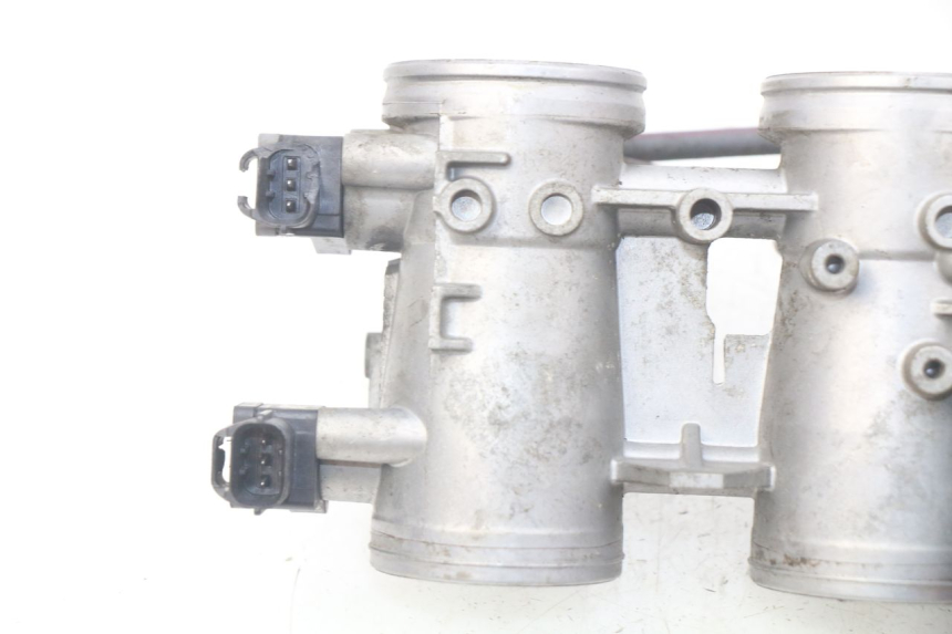 photo de INIEZIONE KAWASAKI Z S 750 (2003 - 2006) - Stato della superficie e materiale