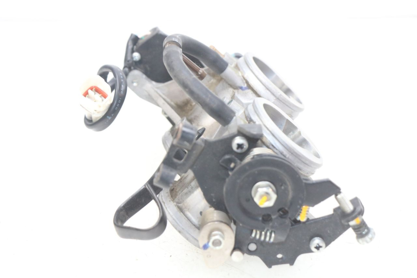 photo de INIEZIONE KAWASAKI Z 650 (2016 - 2019) - Stato della superficie e materiale