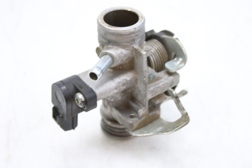 photo de INIEZIONE PIAGGIO ZIP 4T 50 (2018 - 2020) - Altra angolazione