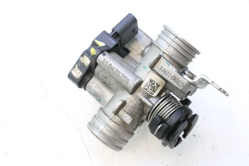 photo de CORPO FARFALLATO PIAGGIO ZIP IGET 4T 50 (2021 - 2023) - Vista principale