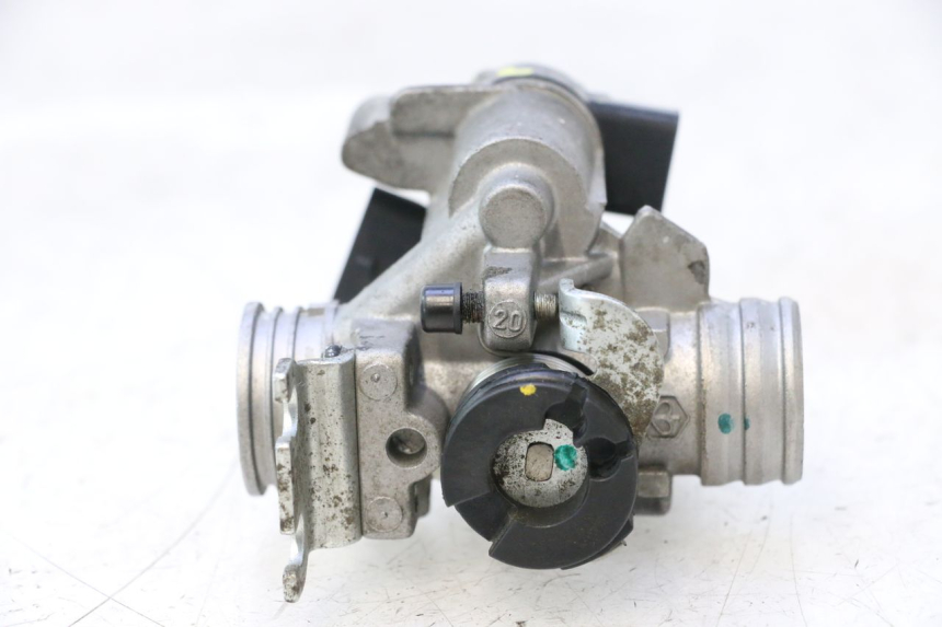 photo de CORPO FARFALLATO PIAGGIO ZIP IGET 4T 50 (2021 - 2023) - Caratteristiche distintive