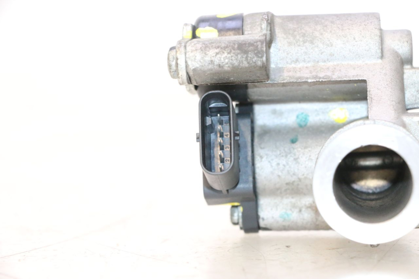 photo de CORPO FARFALLATO PIAGGIO ZIP IGET 4T 50 (2021 - 2023) - Stato della superficie e materiale