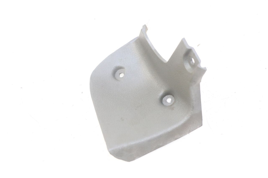 photo de INTERNO TESTA FORCELLA DESTRA SUZUKI CP 80 (1985 - 1996) - Zoom sullo stato d'uso