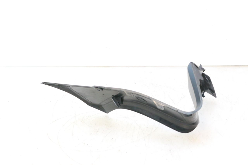 photo de INTERNA CUPOLINO DESTRO YAMAHA FZ8 800 (2010 - 2016) - Primo piano tecnico