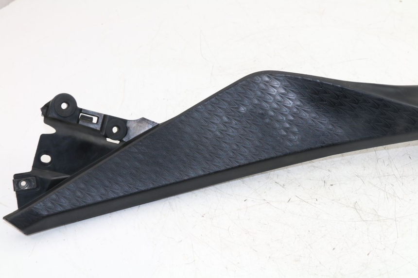 photo de Interno testa forcella destro KAWASAKI NINJA 300 (2012 - 2017) - Primo piano tecnico