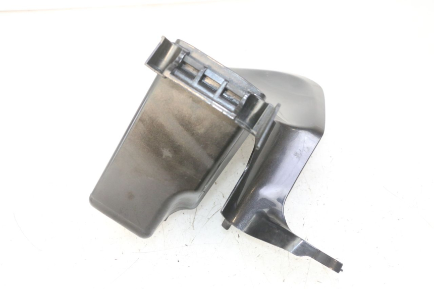 photo de INTERNA CUPOLINO DESTRO HONDA NTV DEAUVILLE ABS 700 (2007 - 2016) - Stato della superficie e materiale