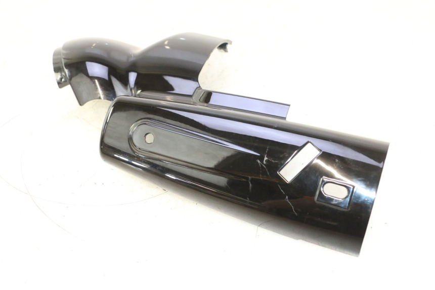 photo de INTERNA CUPOLINO DESTRO HARLEY DAVIDSON ROAD GLIDE FLTRXSE 1920 (2018 - 2022) - Dettaglio del componente