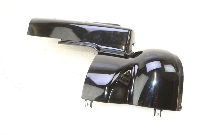 photo de INTERNA CUPOLINO DESTRO HARLEY DAVIDSON ROAD GLIDE FLTRXSE 1920 (2018 - 2022) - Dettagli dei punti di fissaggio