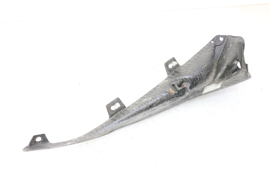 photo de INTERNA CUPOLINO DESTRO BMW S RR ABS S1000RR 1000 (2015 - 2018) - Dettagli dei punti di fissaggio