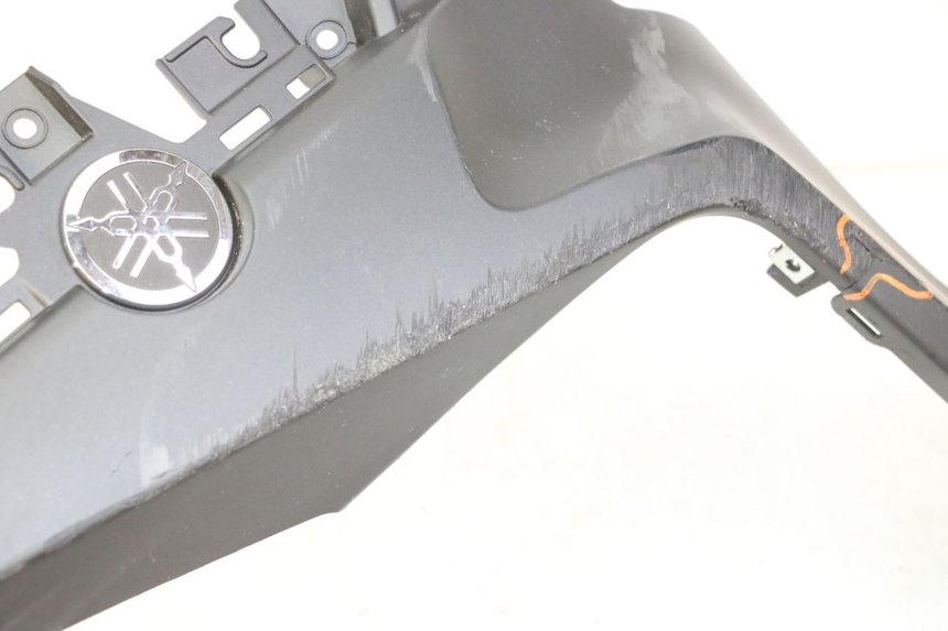 photo de INTERNA CUPOLINO DESTRO YAMAHA XMAX X-MAX 125 (2021 - 2025) - Altra vista dell'articolo