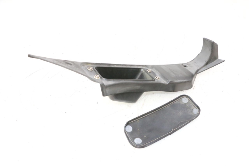 photo de INTERNA CUPOLINO SINISTRO KAWASAKI GPX F ZX750F 750 (1986 - 1990) - Vista d'insieme del prodotto