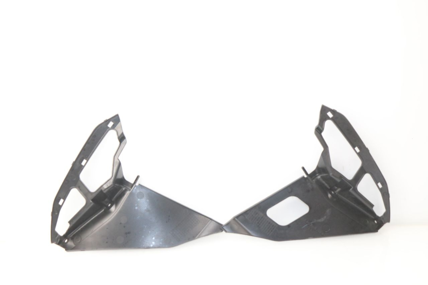 photo de Interno della testa della forcella SUZUKI GSX-R GSXR K16 1000 (2012 - 2016) - Altra angolazione