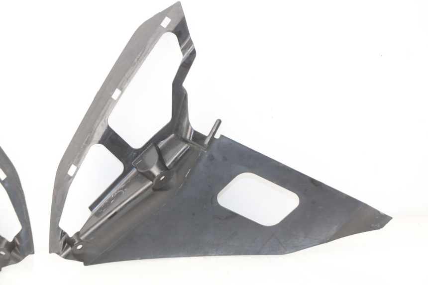 photo de Interno della testa della forcella SUZUKI GSX-R GSXR K16 1000 (2012 - 2016) - Vista d'insieme del prodotto