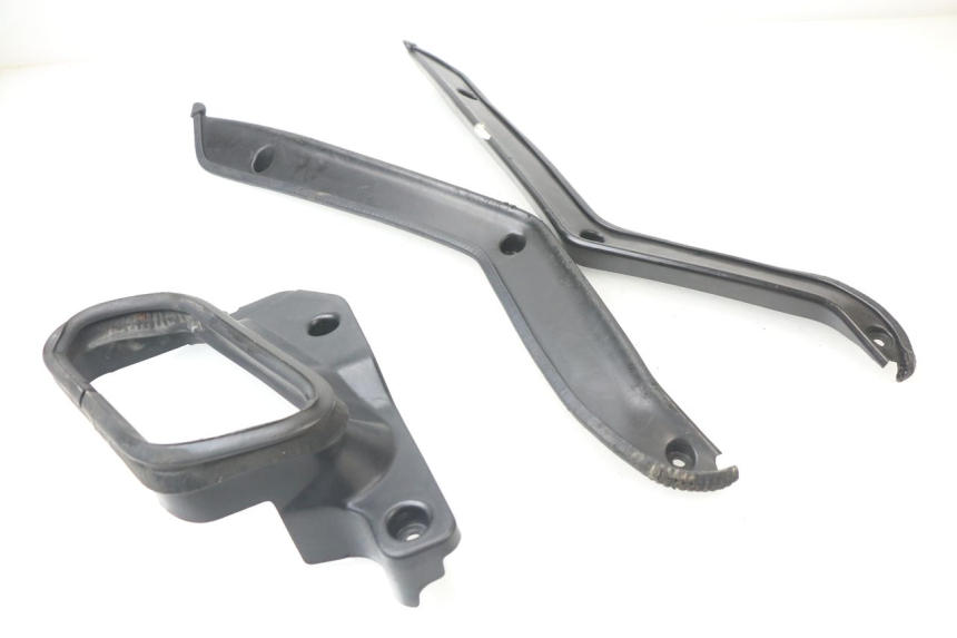 photo de Interno della testa della forcella KAWASAKI GTR 1000 (1994 - 2004) - Vista d'insieme del prodotto