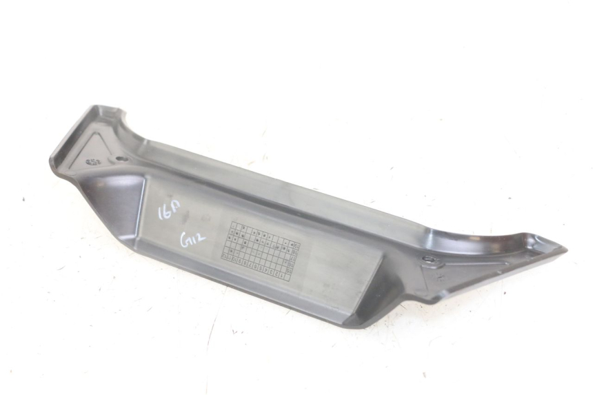 photo de INTERNA CUPOLINO ROYAL ENFIELD HYMALAYAN 410 (2016 - 2023) - Zoom sullo stato d'uso